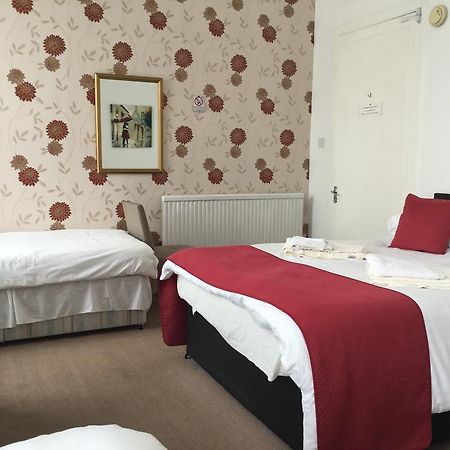 The Dunn Thing Guest House Ayr Ruang foto