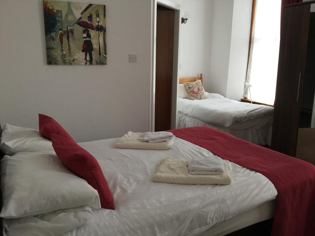 The Dunn Thing Guest House Ayr Ruang foto